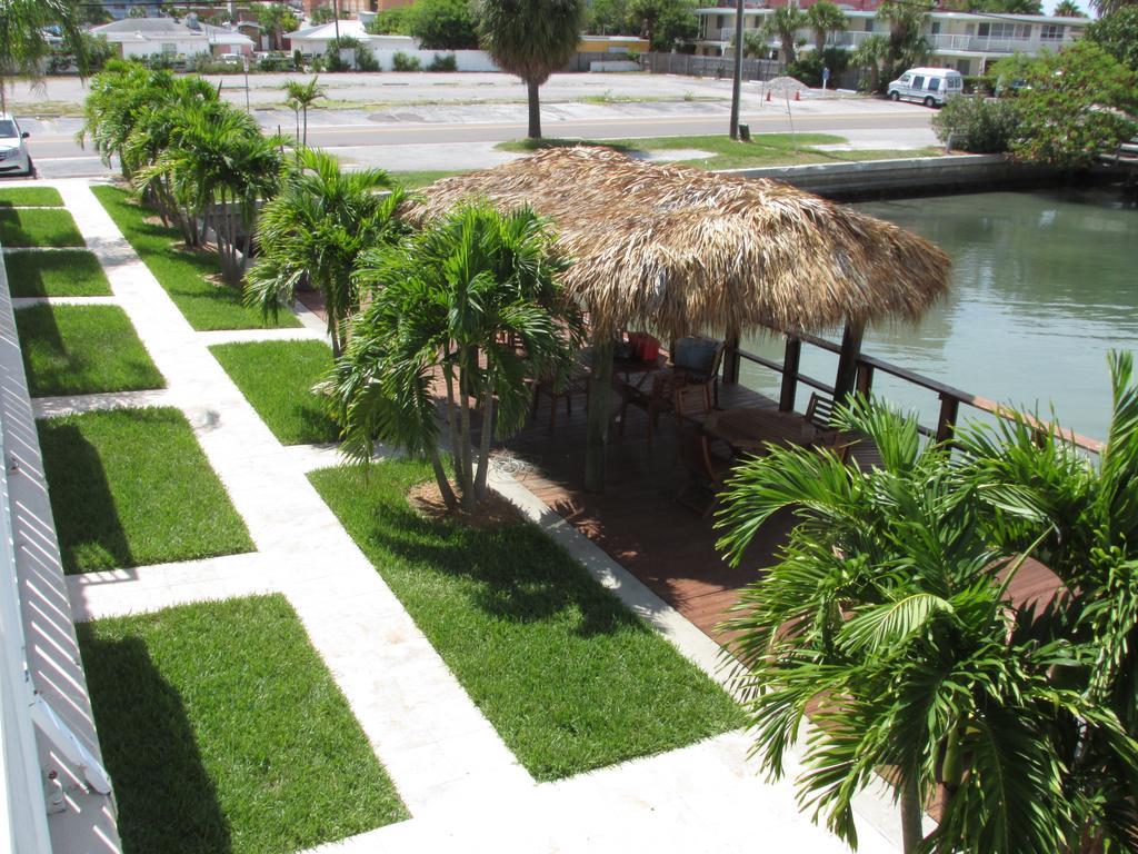 The Costal Hotel Клиъруотър Екстериор снимка